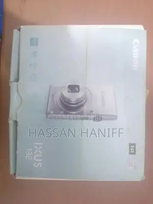 Canon Ixus 132