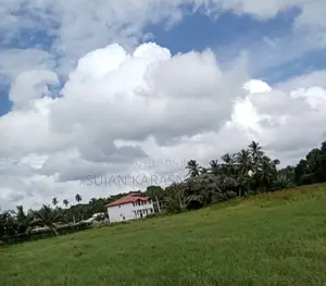 5bdrm House in Araliya Grand Town, Gampaha City for sale