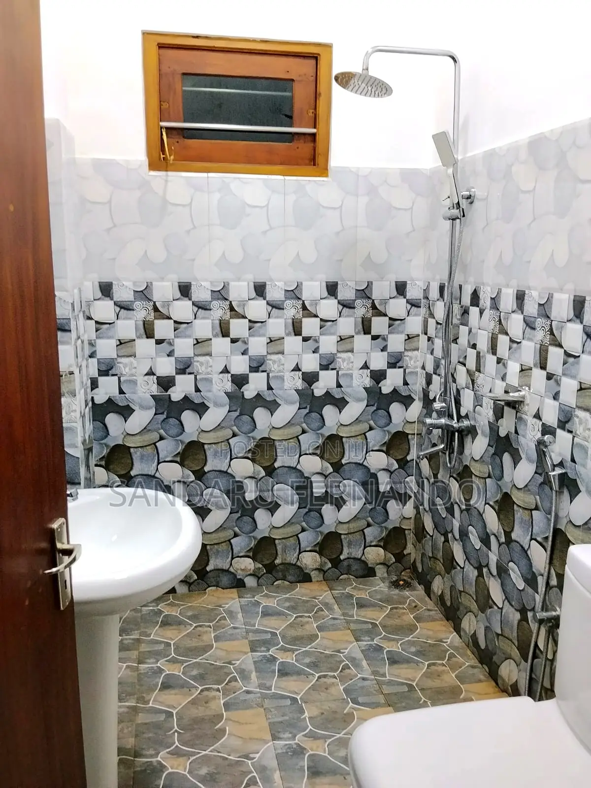 Furnished 4bdrm Apartment in Galle City for rent