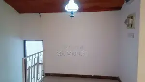 3bdrm House in 3 Bedrooms House, Kotte for rent
