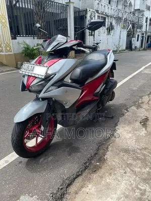 Yamaha 2020 Red