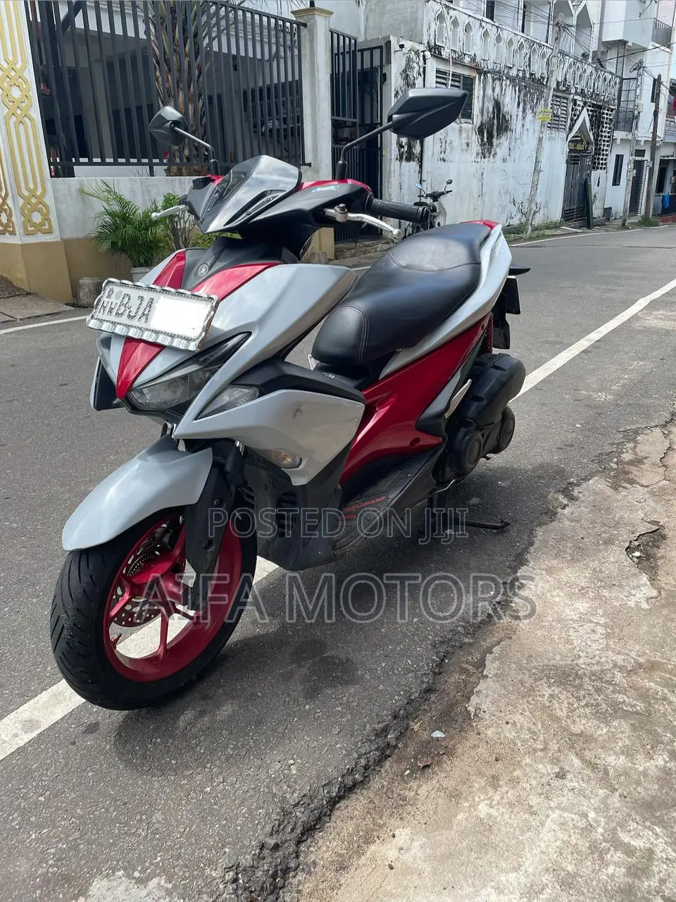 Yamaha 2020 Red