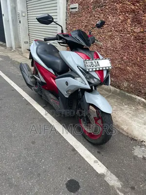 Yamaha 2020 Red