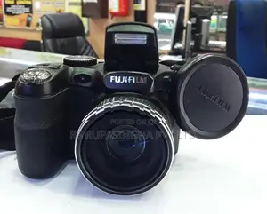 14M.P Fujifilm