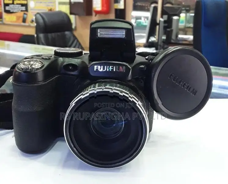 14M.P Fujifilm