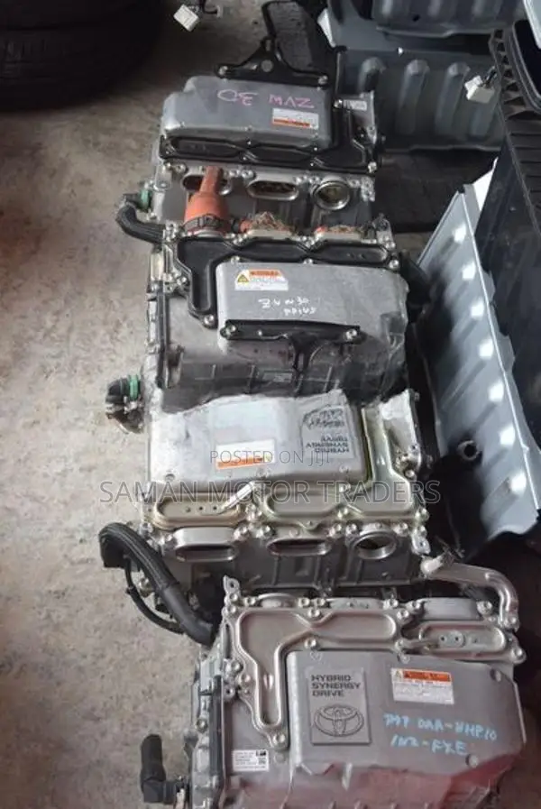 Toyota Aqua inverter