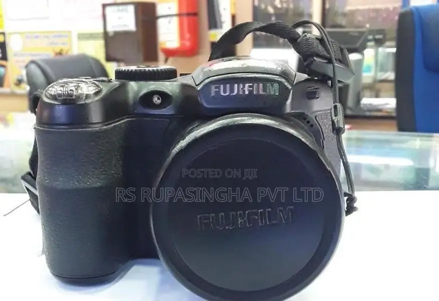 14M.P Fujifilm
