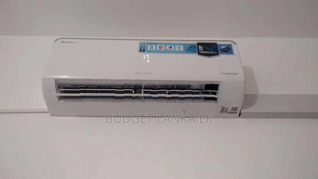 12000BTU Lloyd Inverter Ac MJ55CB