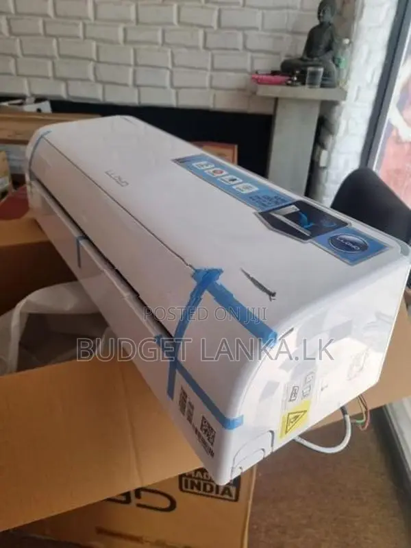 12000BTU Lloyd Inverter Ac MJ55CB
