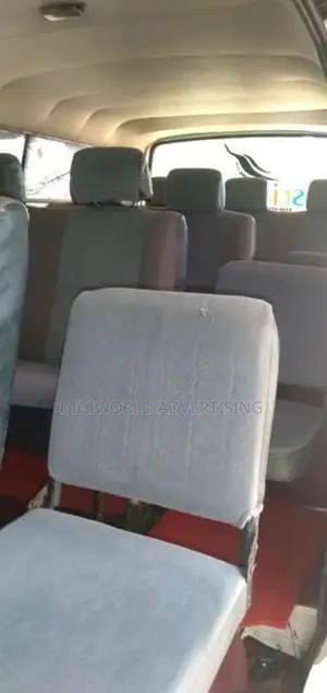 Toyota Hiace Shell 1987