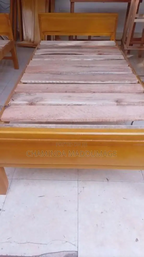 Bed Varnish 6ft *3ft