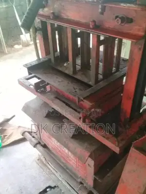 Block Gal Machine