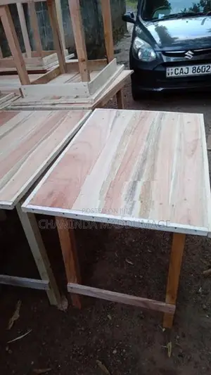 Albizia Table 4ft *2ft
