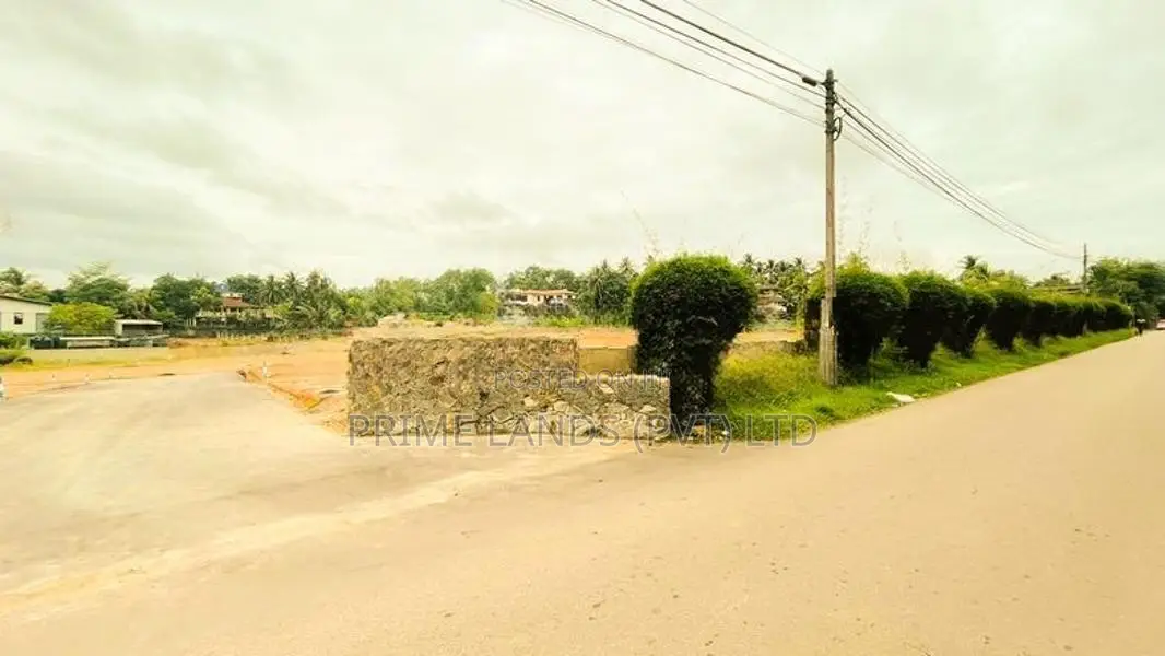 Land for Sale Kuruwita Lot 04
