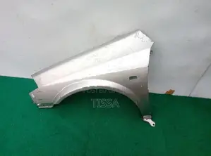 Nissan Primera P12 Fender