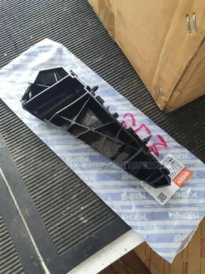 MG ZS Front Bumper Retainer Bracket