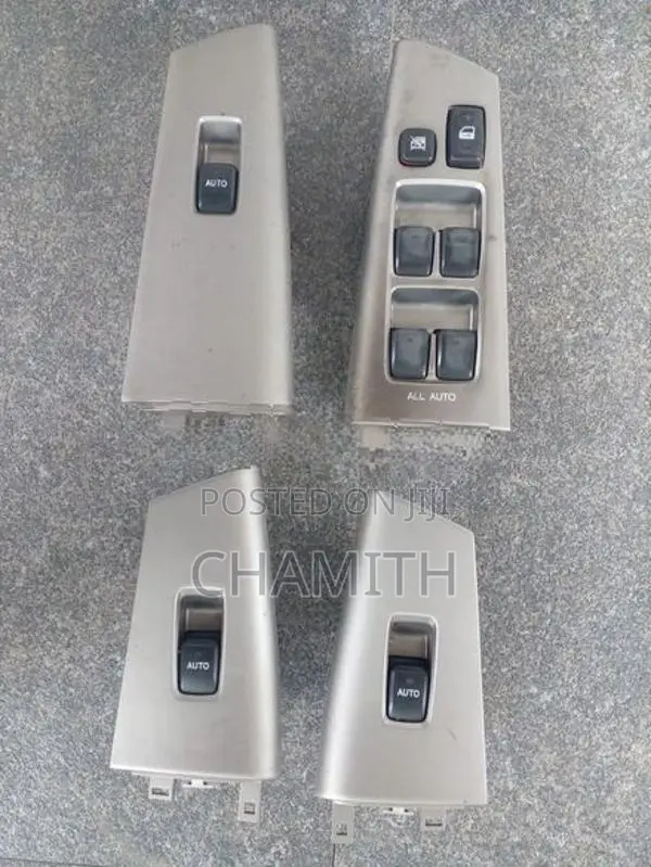 Toyota Corolla 110/121 Power Mirror Switch