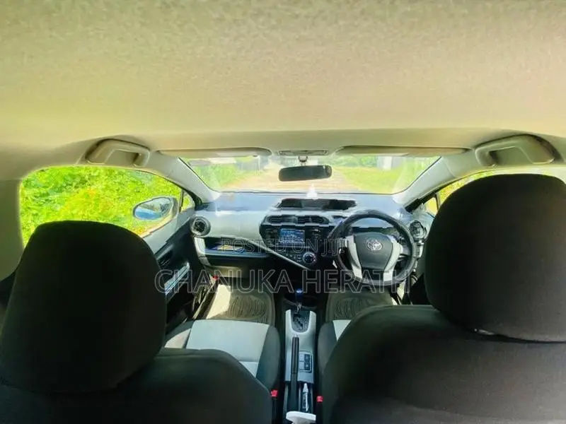 Toyota Aqua 2014