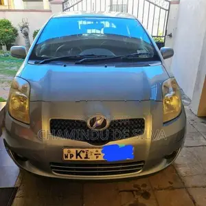 Toyota Vitz 2007