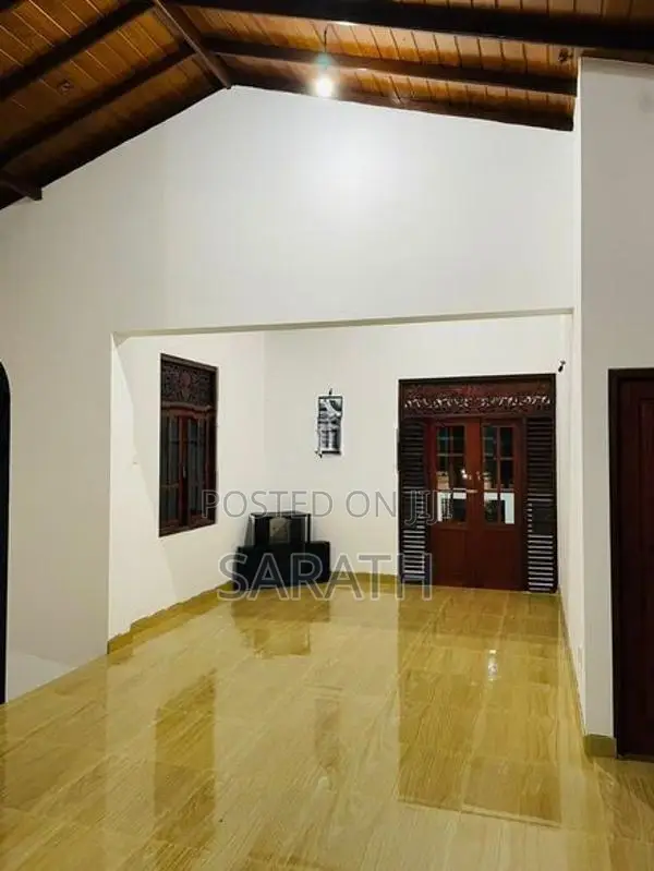 Valuable House Sale with 12P Talawatugoda