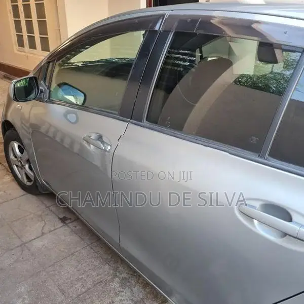 Toyota Vitz 2007