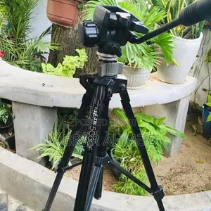 Video Camera Tripod