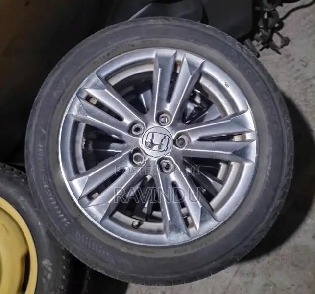 195/55/16 Bridgestone Tyre (2015)