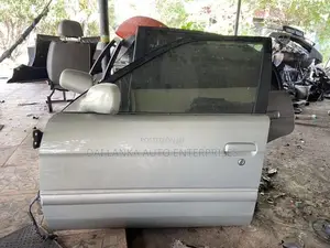 Toyota Soluna Complete Door Set