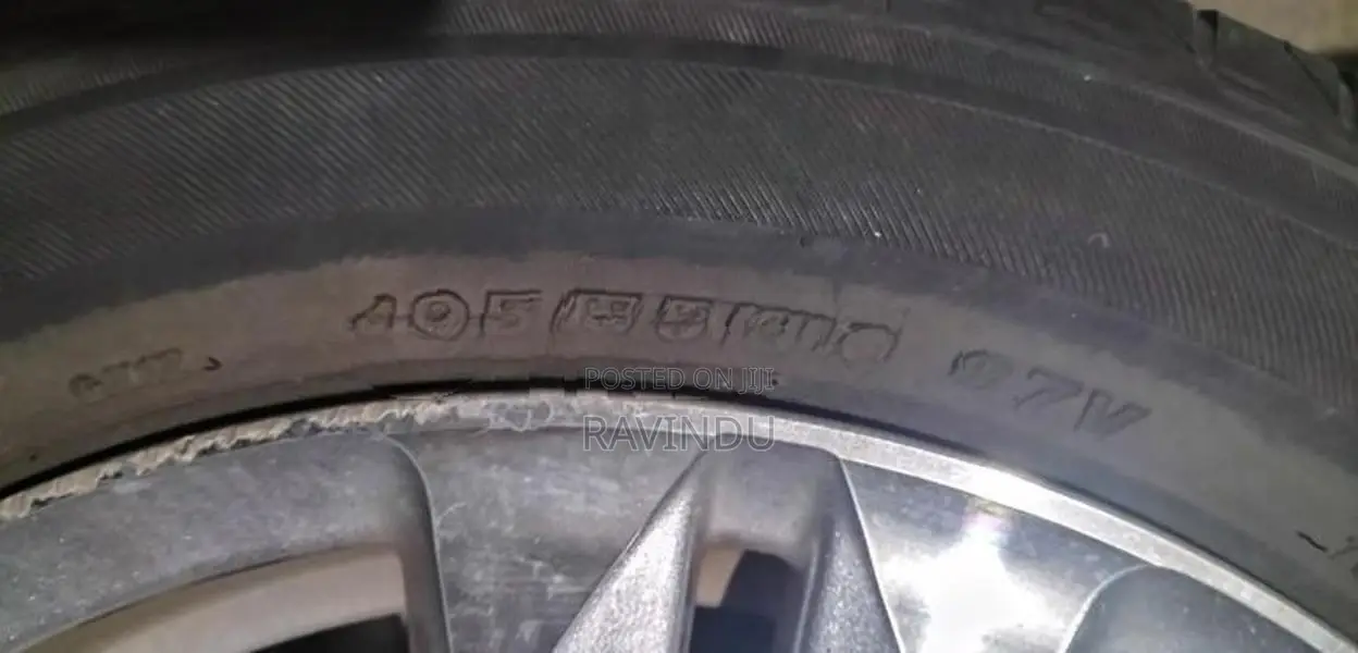 195/55/16 Bridgestone Tyre (2015)