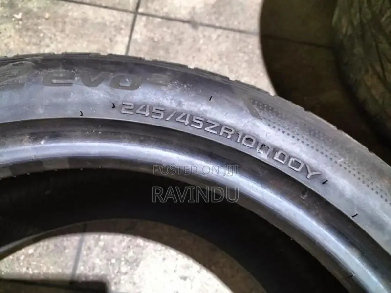 245/45/18 Hankook Tyre (2019)
