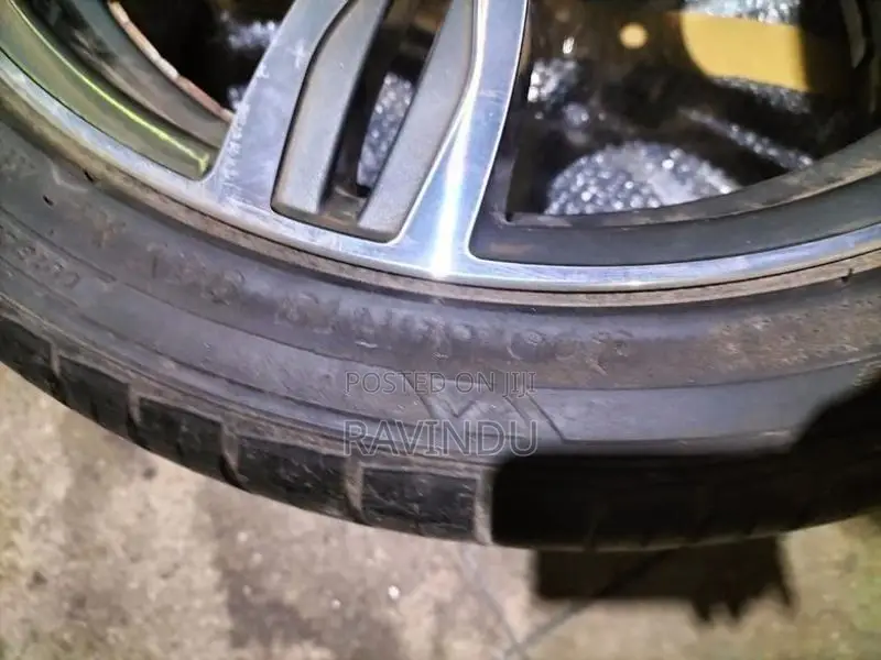 255/35/18 Roadclaw Tyre (2016)