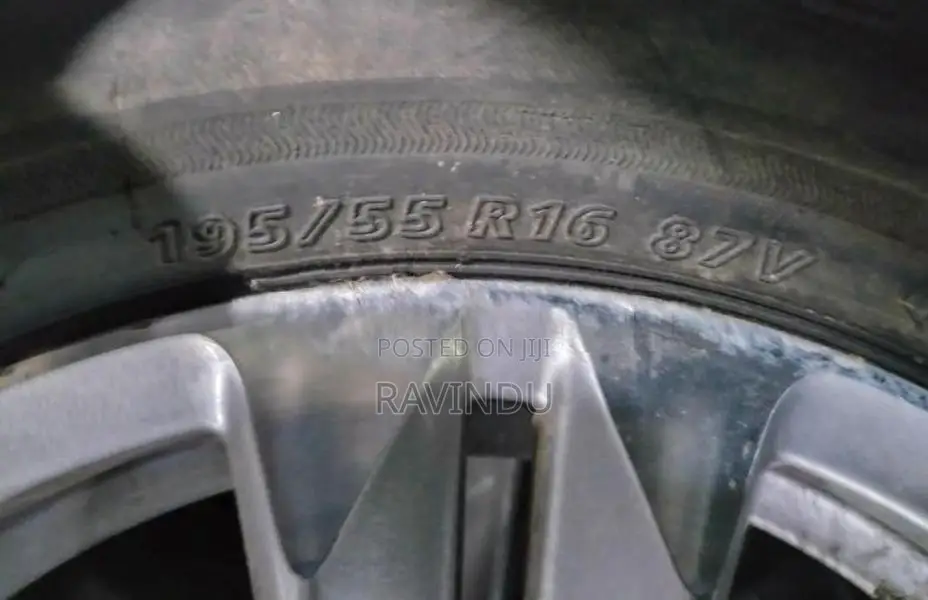 195/55/16 Bridgestone (2016)