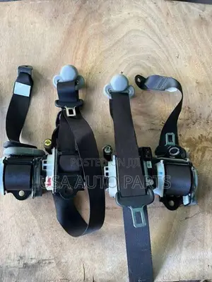 Daihatsu Mira LA350 Seat Belt Set