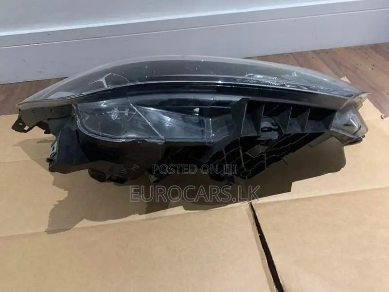 Nissan Qashqai Headlight 2017