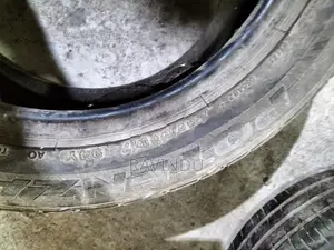 225/50/17 Bridgestone Tyre (2013)
