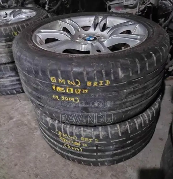 275/40/18 Bridgestone Tyre (RFT) (2019)
