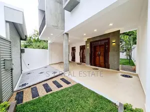 Newly Built Luxury 3 Story House for Sale in Thalawathugoda