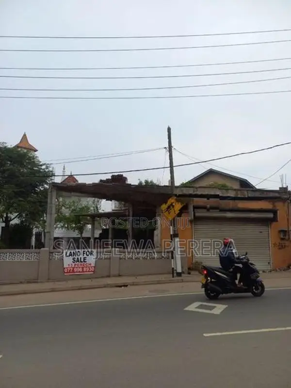 Land Selling for Commercial Purpose Wallampitiya