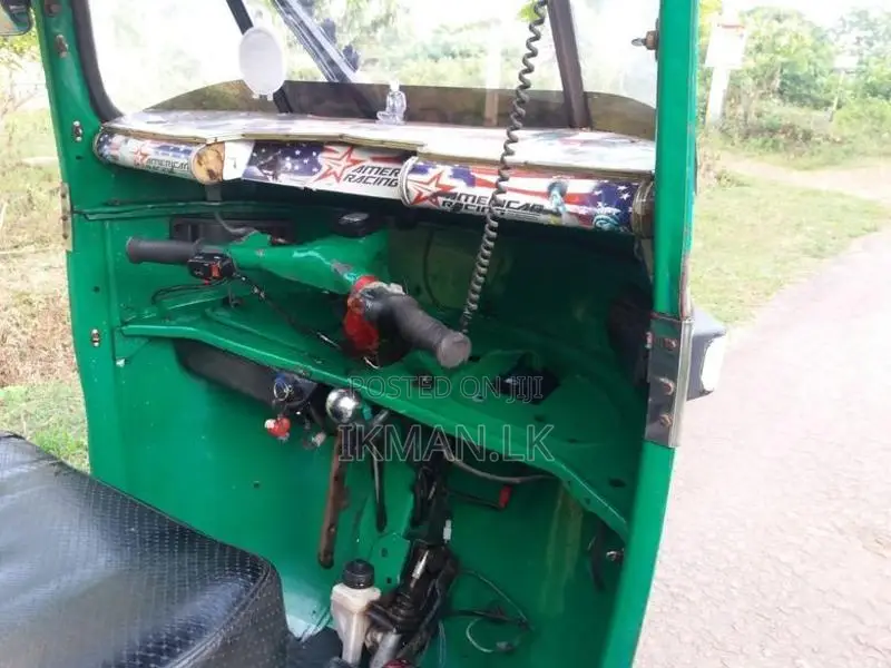 Bajaj RE Three Wheeler 2013