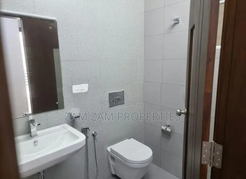 Brand New Luxury Apartment For Sale in Rajagiriya