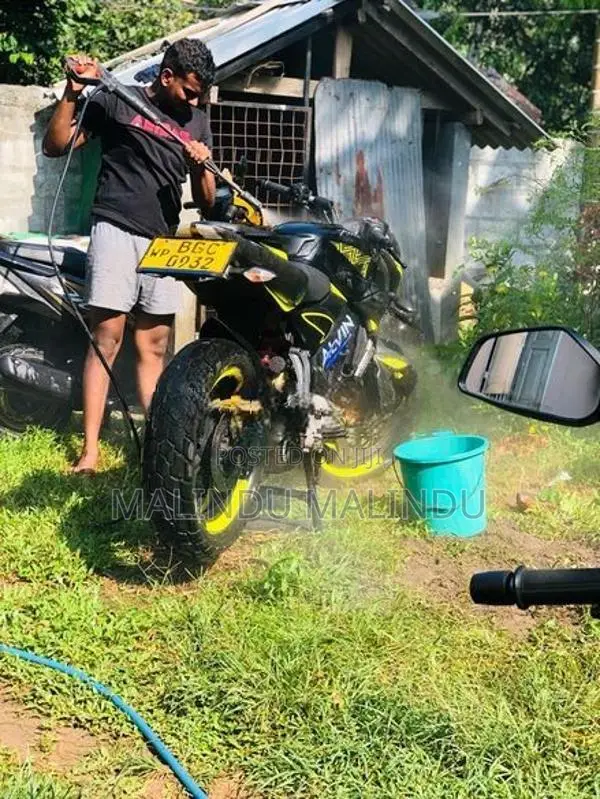 Bajaj Pulsar NS200 BGC 2019