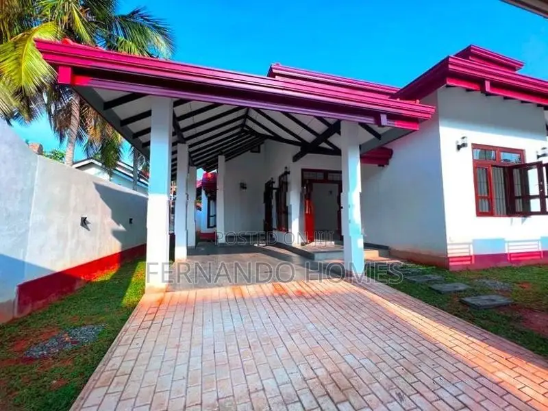 Best Built | Luxury New Single Story Brand All Completed House Negombo