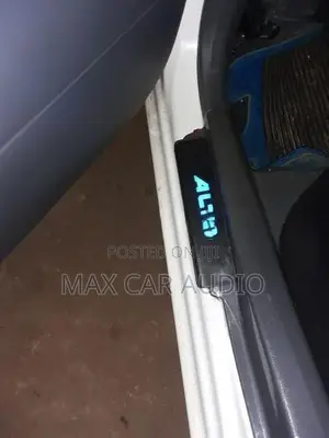 Suzuki Alto Welcome Light