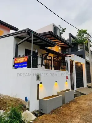 (PR817Modern Dream Home for Sale in Athurugiriya