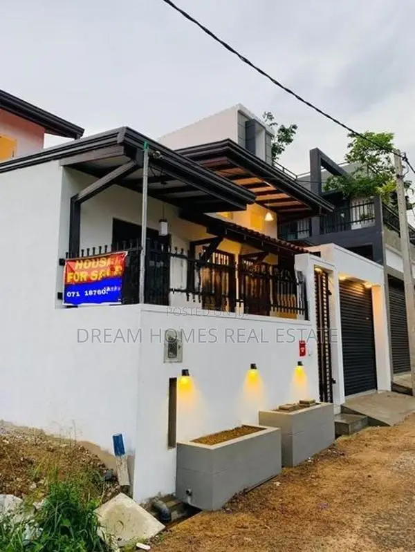 (PR817Modern Dream Home for Sale in Athurugiriya