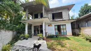 There storey House for sale in Niwandama