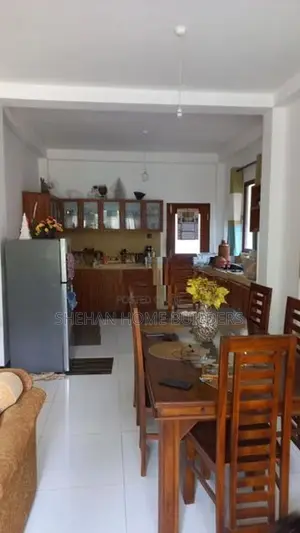 There storey House for sale in Niwandama