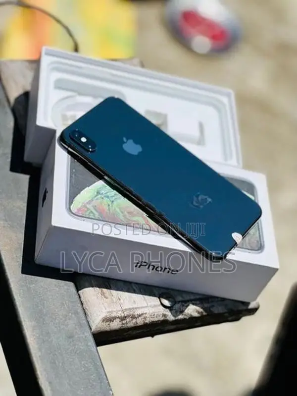 Apple iPhone XS Max 256GB (Used)