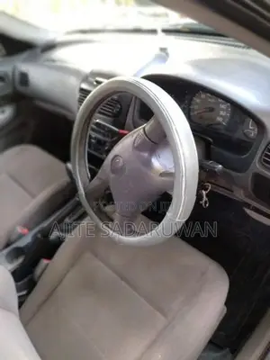 Nissan Sunny FB15 2001
