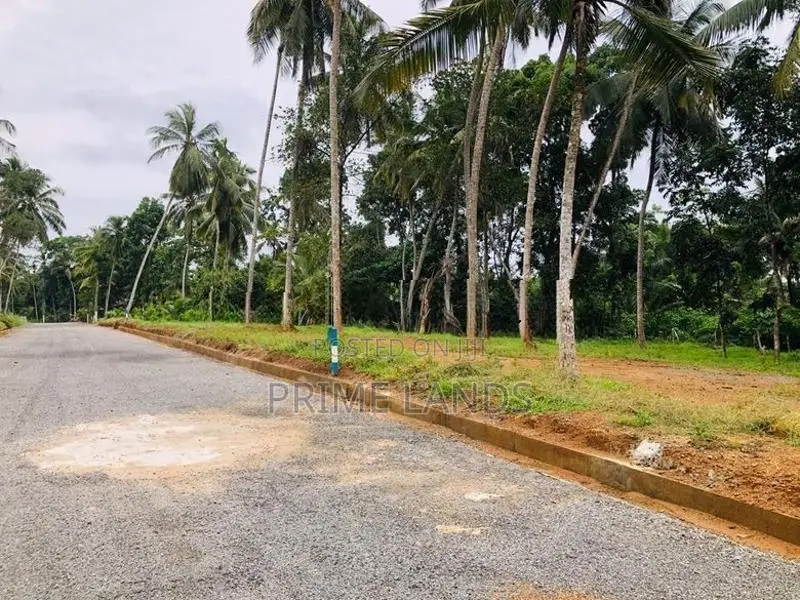 බිම්කොටස් විකිණීමට බන්ඩාරගම